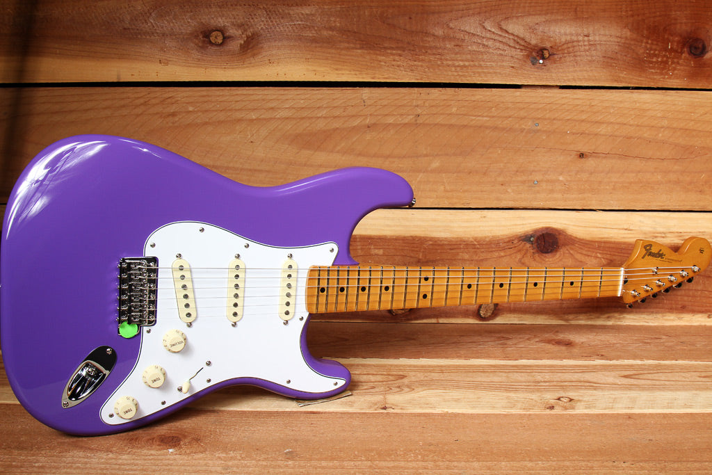 FENDER 2018 JIMI HENDRIX STRATOCASTER +BAG & TAGS Ultraviolet