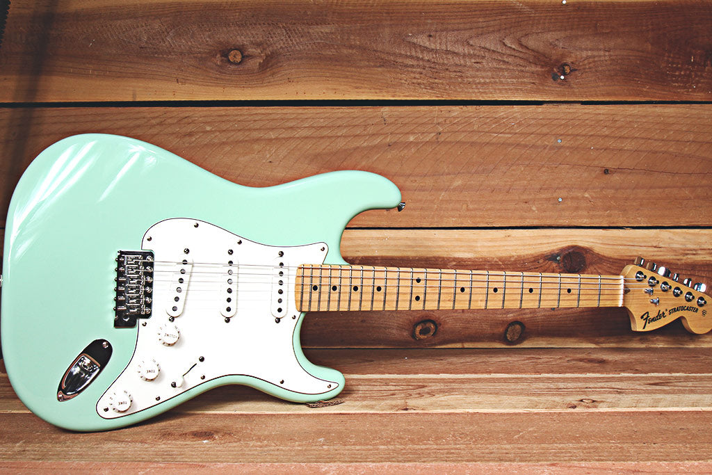 FENDER AMERICAN SPECIAL STRATOCASTER Surf Green FSR USA Locking