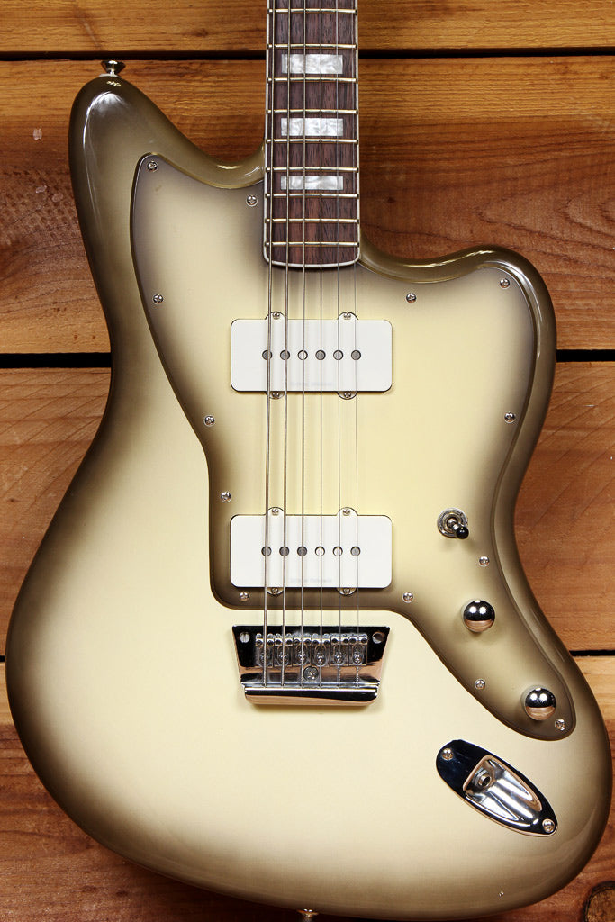 Squire deals jazzmaster baritone