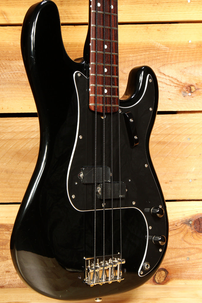 JVシリアル Fender PRECISION BASS IMG_1477-removebg.png