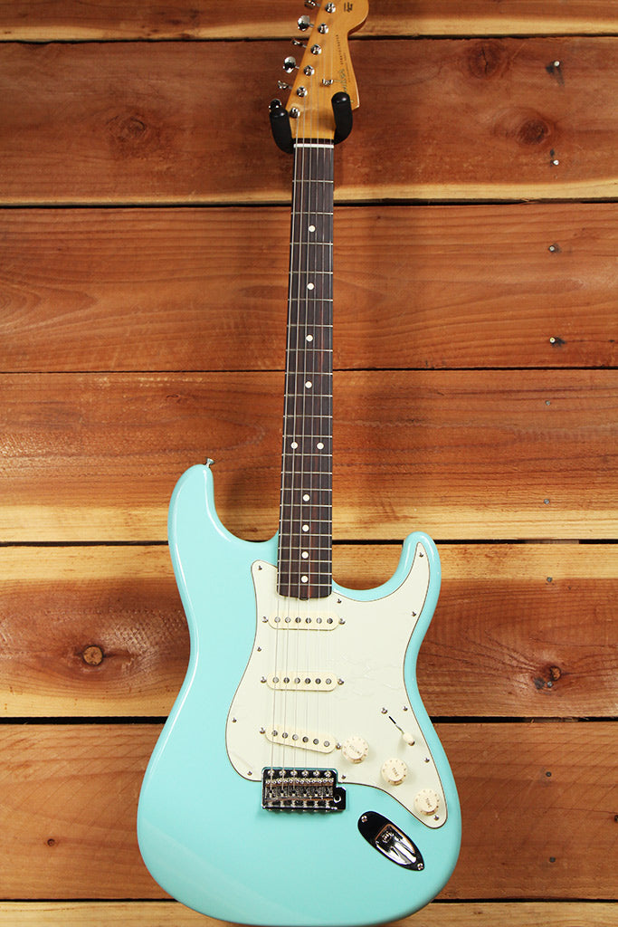 ギター Fender Mexico Classic 60s Stratocaster Fender Made in Mexico Classic Series '60s Stratocaster | eBay