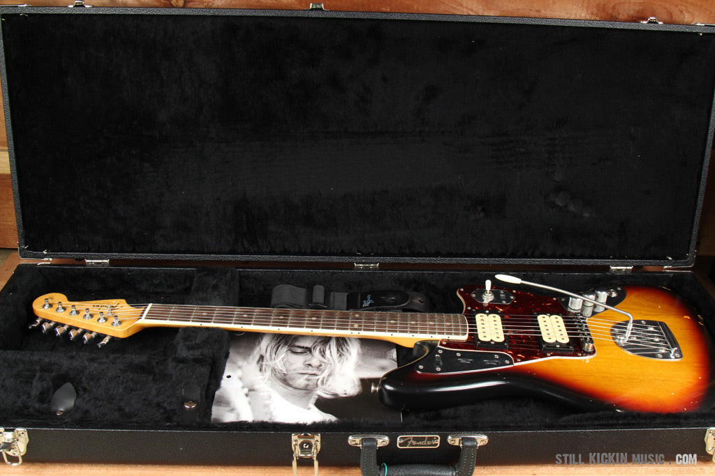 FENDER KURT COBAIN JAGUAR ROAD WORN Nirvana electric guitar