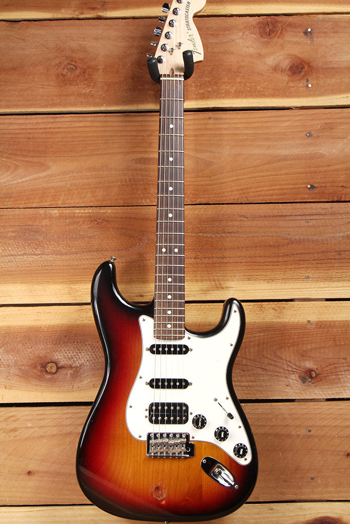 FENDER HIGHWAY ONE 1 STRATOCASTER HSS USA NITRO AMERICAN RED STRAT