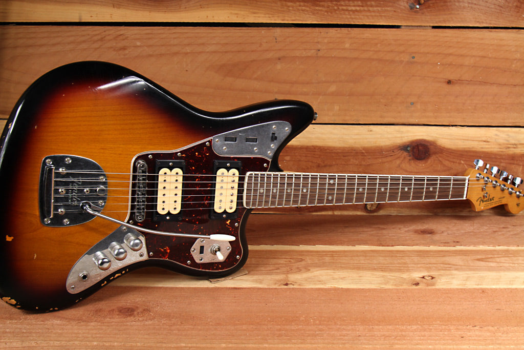 Fender Kurt Cobain Relic Jaguar ラッカー塗装 Kurt Cobain Jaguar® – Fender