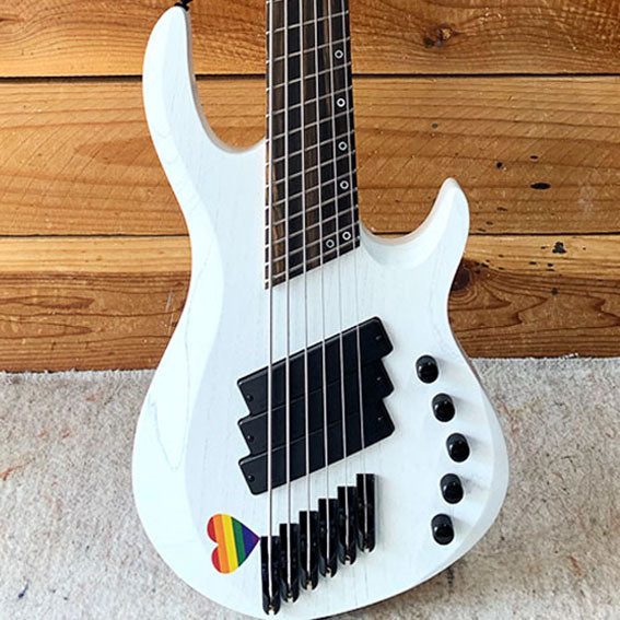 Kiesel A2 Six String Multiscale Bass 2025 - White 6-String