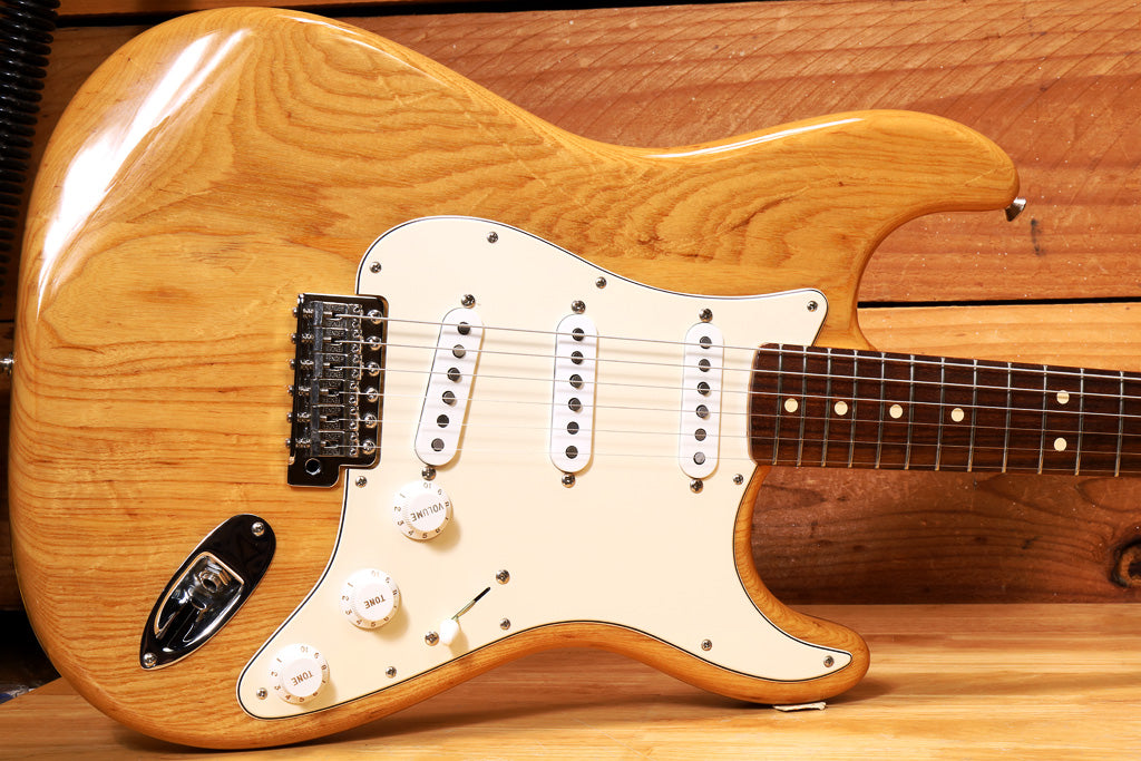 Fender Classic Series '70s Stratocaster +OHSC w/ Maple Fretboard Clean! 2013 Natural 33578