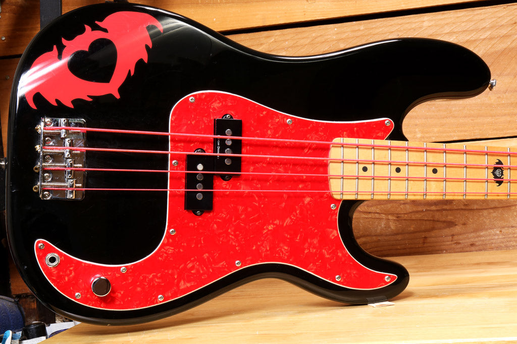 Squier Pete Wentz Signature Precision Bass 2007 - Black + Case 16191