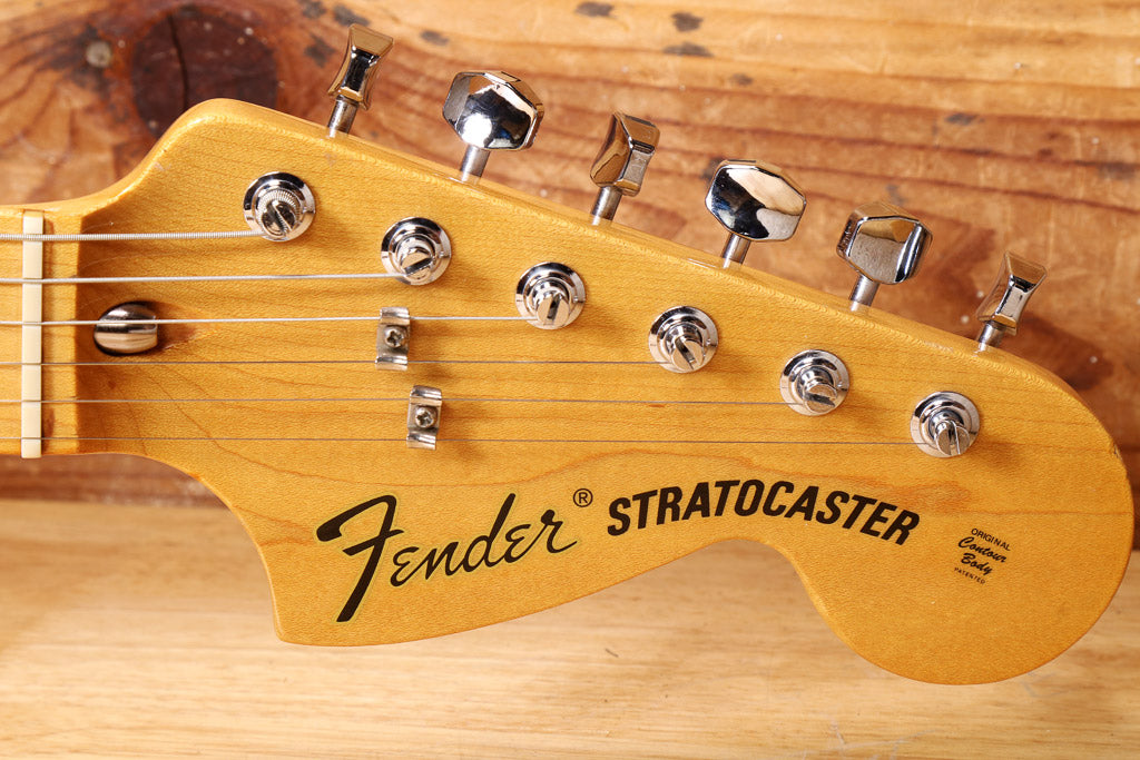 Fender Classic Series 70s Stratocaster w/ Duncan Pickups 2002 - Oly White 61400