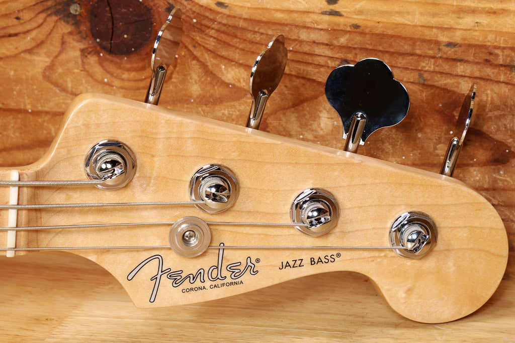 2019 Fender Limited Edition Lightweight Ash American Professional Jazz Bass + OHSC 01383