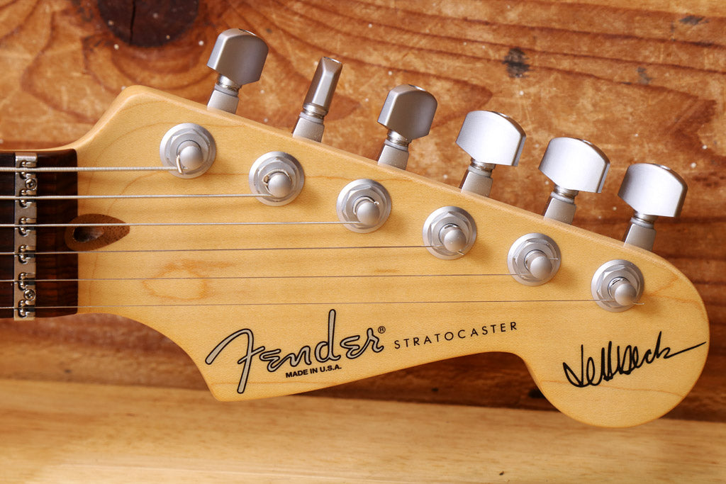 Fender 2022 Jeff Beck Artist Series Stratocaster +OHSC Surf Green Clean! 88386