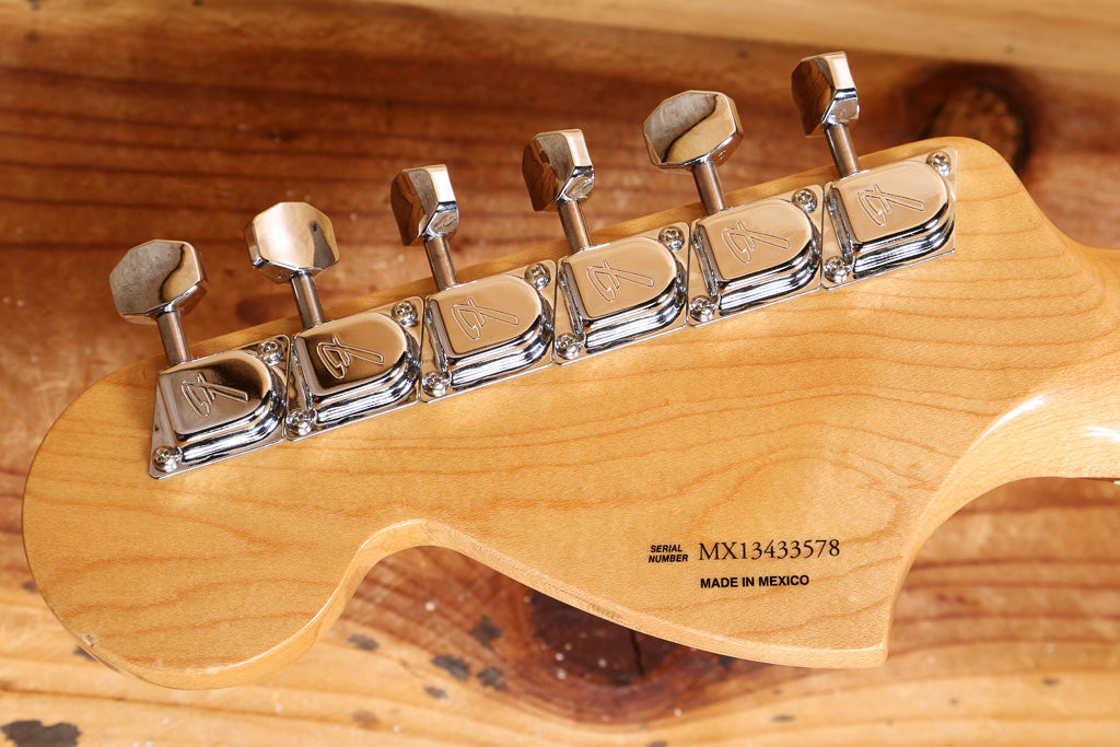 Fender Classic Series '70s Stratocaster +OHSC w/ Maple Fretboard Clean! 2013 Natural 33578