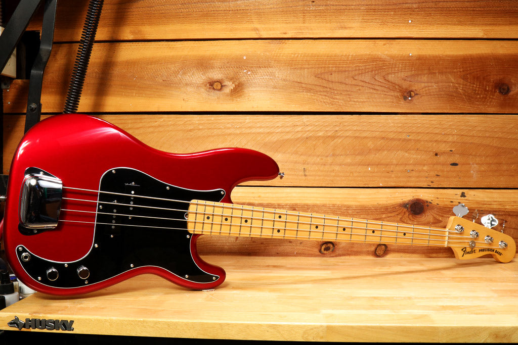 Fender 2011 American Special Precision P-Bass 8.13 Lbs! Red CAR 60th Anni 09031