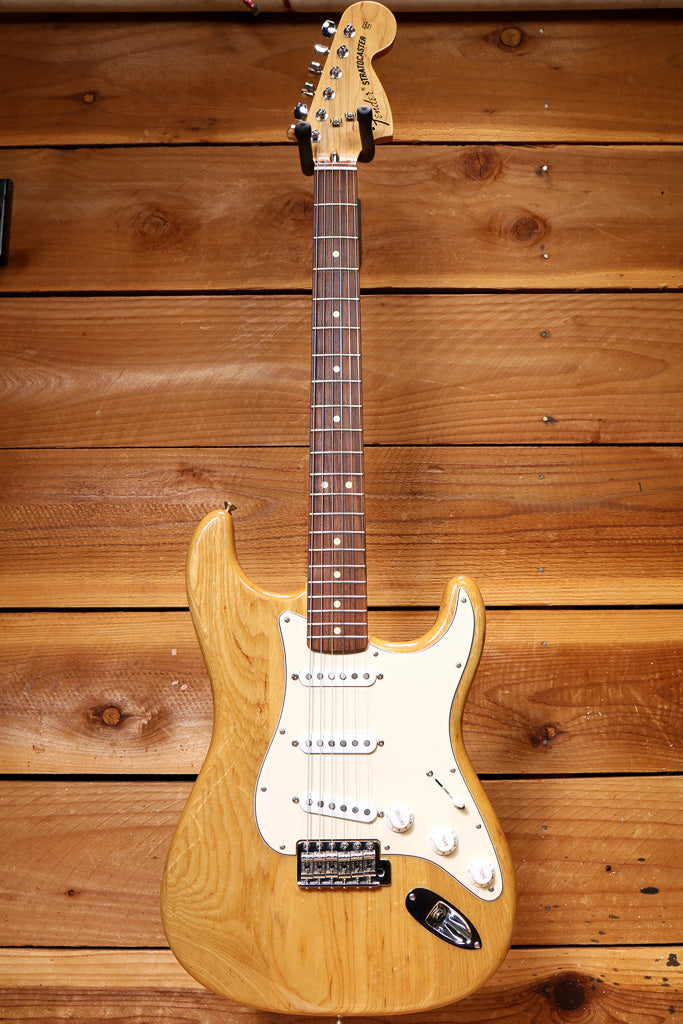 Fender Classic Series '70s Stratocaster +OHSC w/ Maple Fretboard Clean! 2013 Natural 33578