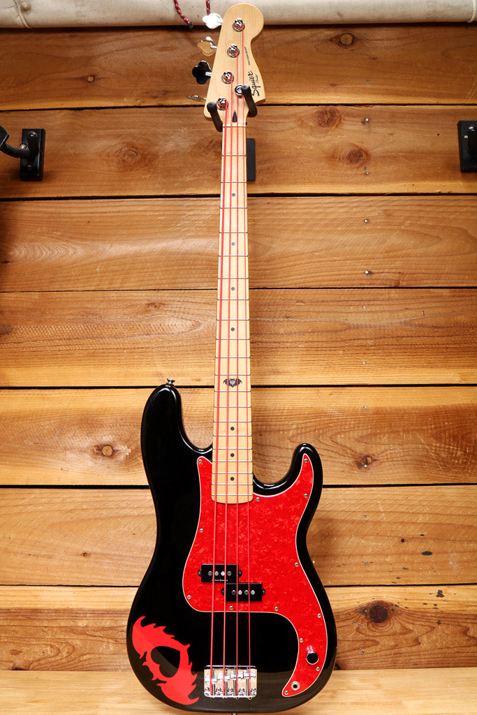 Squier Pete Wentz Signature Precision Bass 2007 - Black + Case 16191