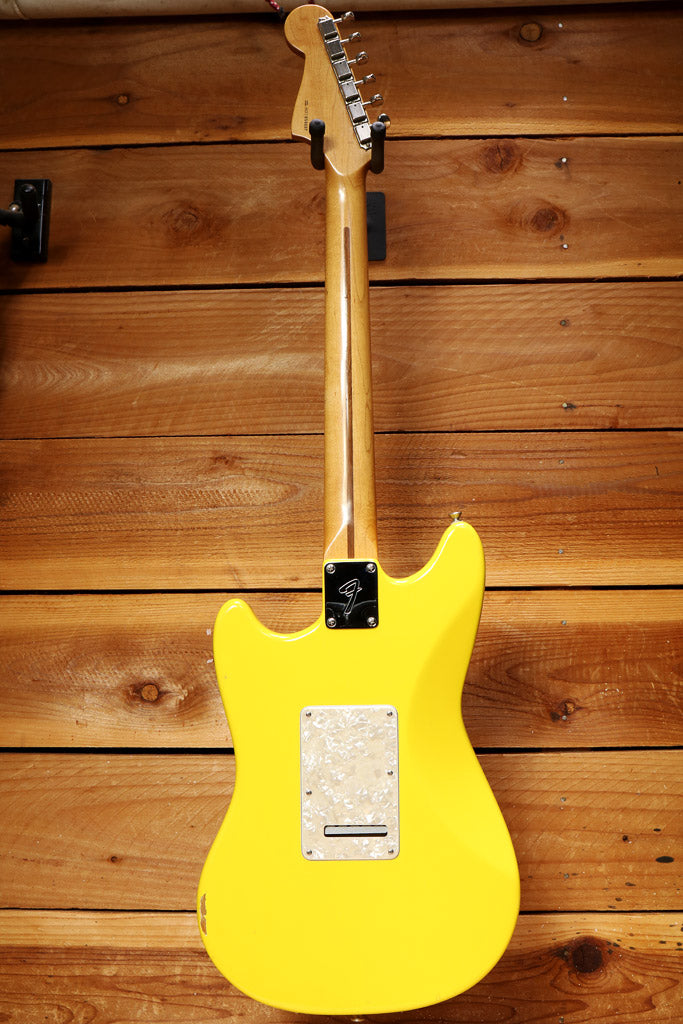 Fender 2002 Deluxe Series Cyclone MIM Graffiti Yellow Atomic Humbucker Bag 59907