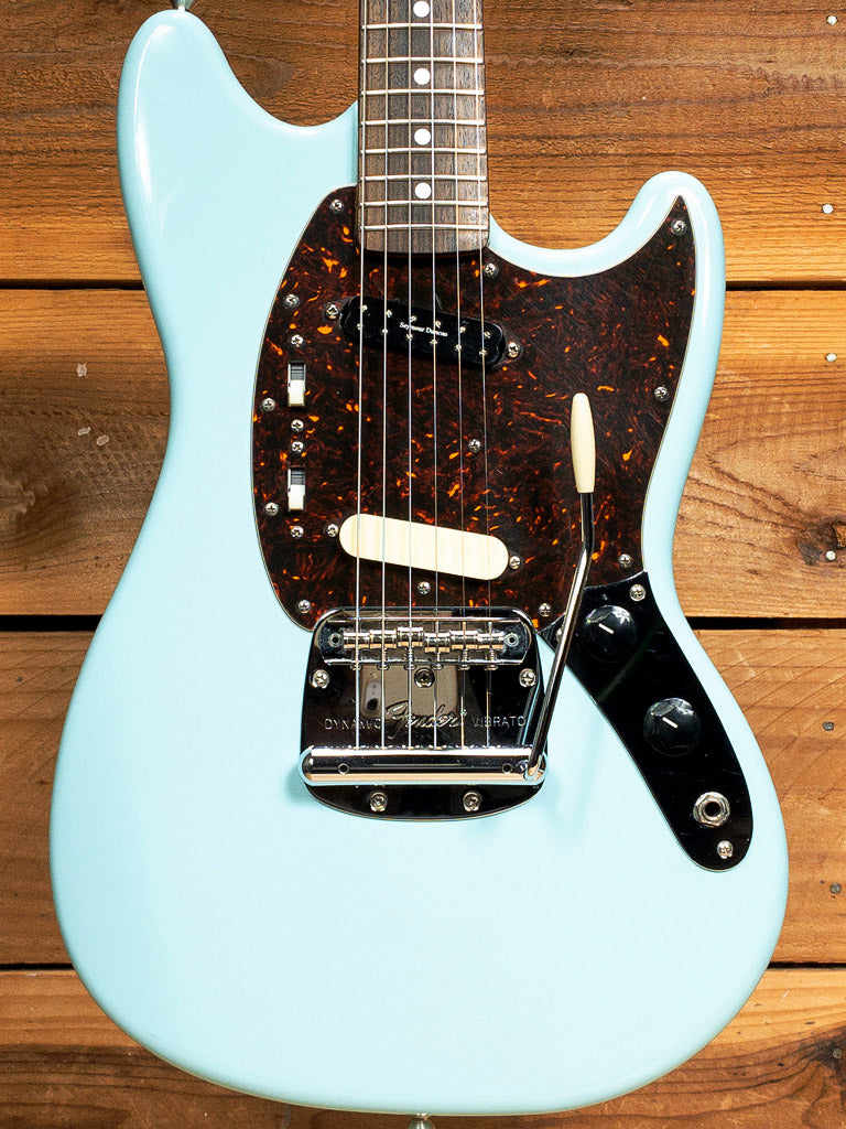 Fender MG-65 Mustang Daphne Blue Crafted in Japan CIJ MIJ