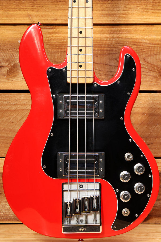 Peavey T-40 Bass Vintage 1983 Red in Exc. Condition Blade PU 86653
