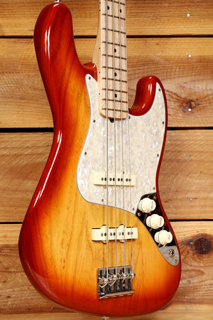 2019 Fender Limited Edition Lightweight Ash American Professional Jazz Bass + OHSC 01383