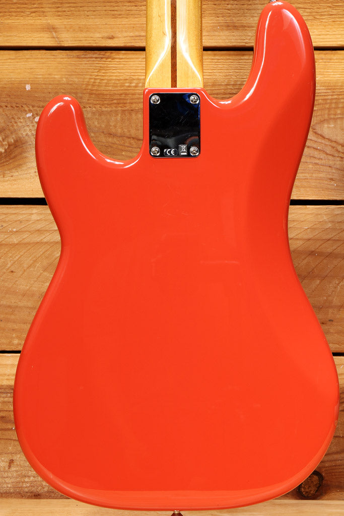 Fender Classic Series 50s Precision P-Bass Fiesta Red + Bag 07506