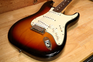 FENDER USA Roland VG Modeling Stratocaster 2008 American Strat 28967