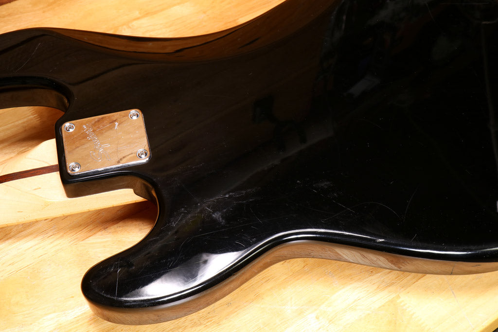 Squier Pete Wentz Signature Precision Bass 2007 - Black + Case 16191