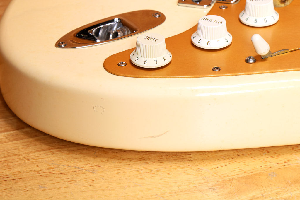 Fender Classic Series 70s Stratocaster w/ Duncan Pickups 2002 - Oly White 61400