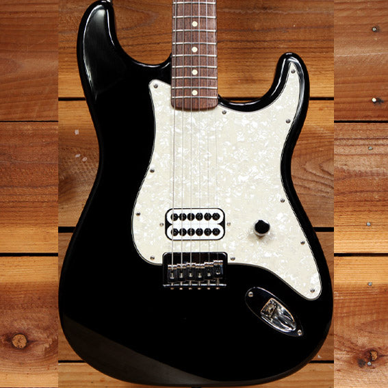 Fender 1st Year 2001 Tom Delonge Stratocaster +Bag/Tags/New Parts Clean! 62540