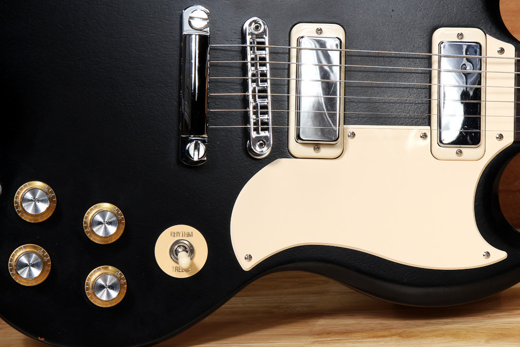 GIBSON SG SPECIAL 70s TRIBUTE T SATIN Black Alnico mini-Humbuckers 26037