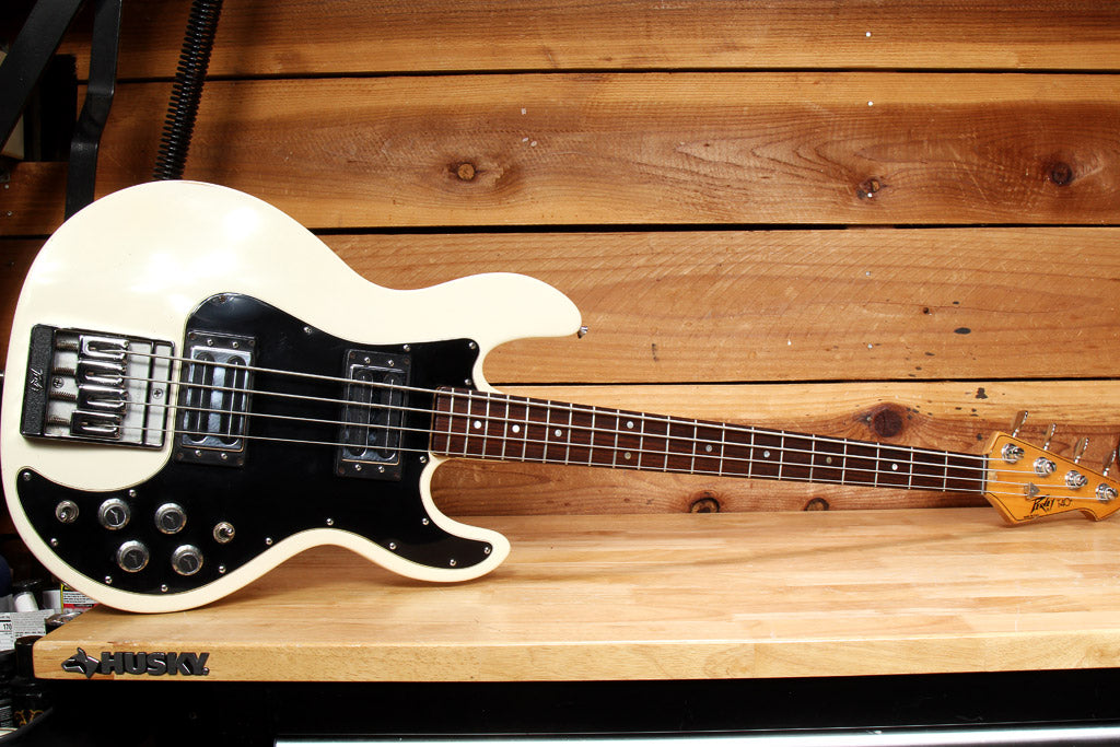 PEAVEY T-40 Vintage 1983 USA Bass White w/ Rosewood Board + OHSC & Manual 21849