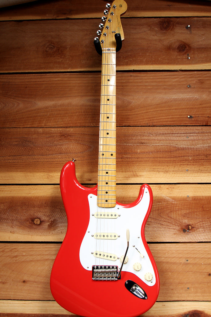 FENDER CLASSIC SERIES 50s STRATOCASTER Fiesta Red Clean! 2015 Strat 37889