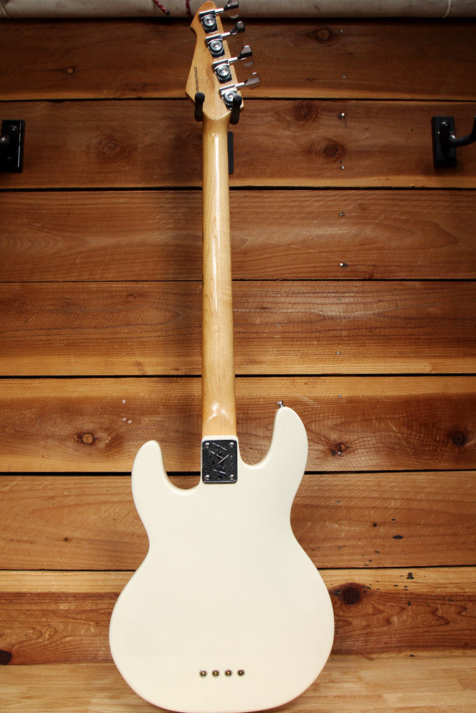 PEAVEY T-40 Vintage 1983 USA Bass White w/ Rosewood Board + OHSC & Manual 21849