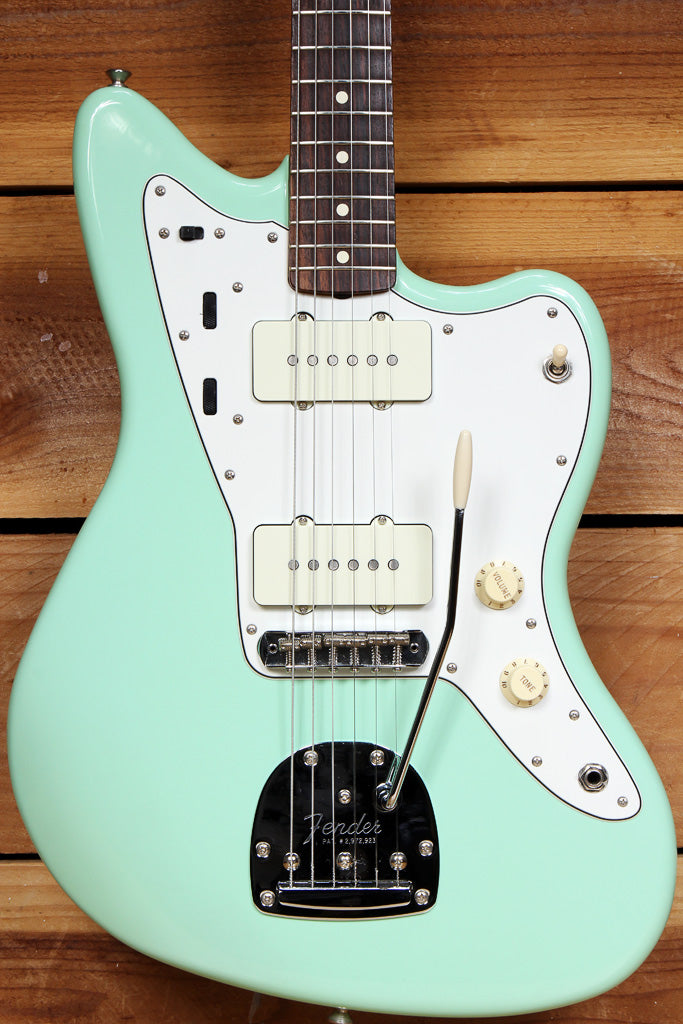 FENDER CLASSIC PLAYER JAZZMASTER SPECIAL 2014 Used Guitar – Still