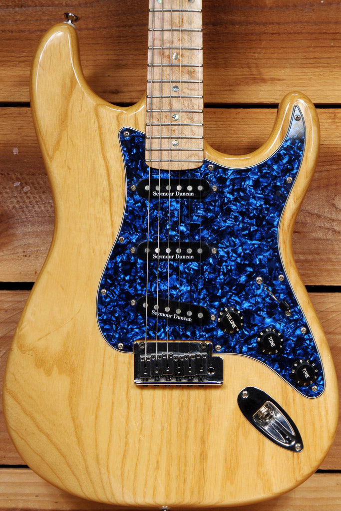 最大15%OFFクーポン STRATOCASTER ASH LITE MIK FENDER Ltd Birdseye Strat Korea Ed ギター