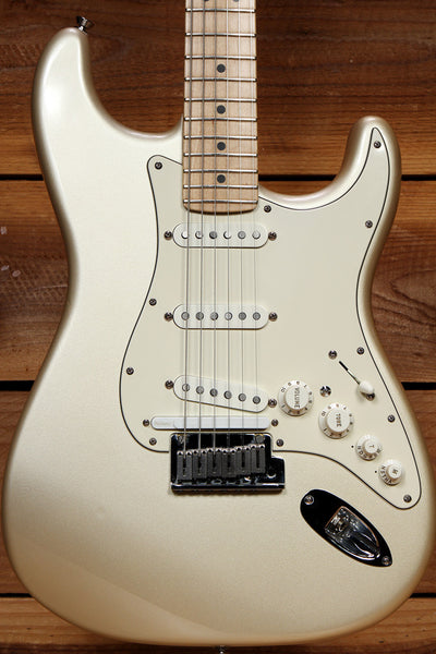 Fender 2007 American VG Roland Stratocaster Rare Blizzard Pearl