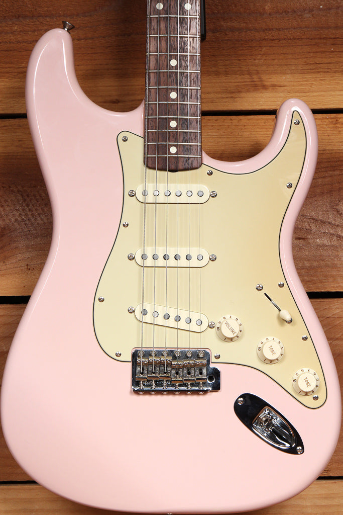 FENDER RARE Shell Pink! Classic Series 60s Stratocaster 2005 Special Strat 97192