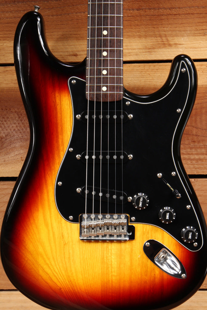 FENDER 70s Stratocaster RARE COLORS Clean! + HSC Sunburst Re-issue