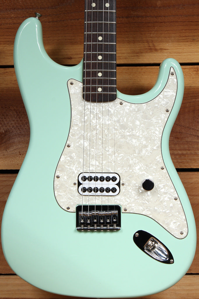 FENDER TOM DELONGE STRATOCASTER Seafoam Surf Green Strat 70s Headstock 55358