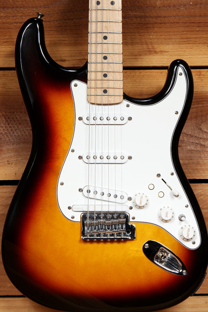 FENDER ROLAND Ready GC-1 STRATOCASTER +OHSC 13-Pin MIDI Pickup Clean Strat 18797