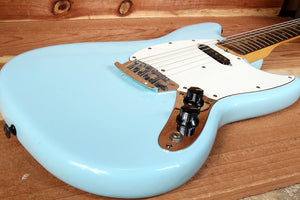 FENDER 1975 Vintage MusicMaster Guitar Daphne Blue Sweet! 06459