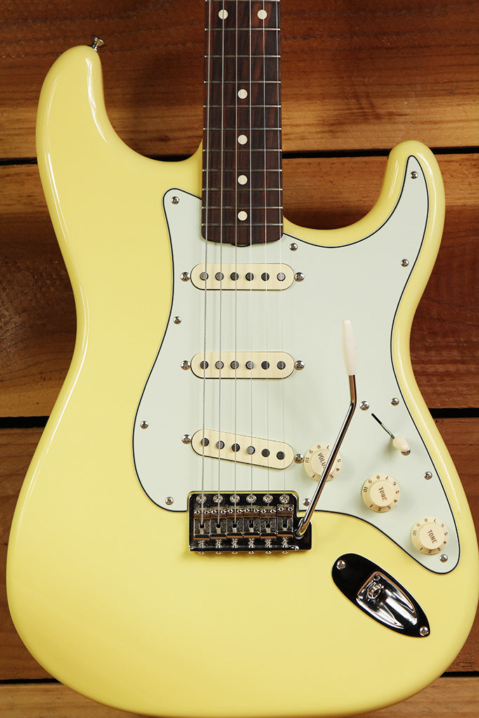 FENDER Mint Canary CLASSIC PLAYER FSR OHSC 60s STRATOCASTER Yellow Strat 6660