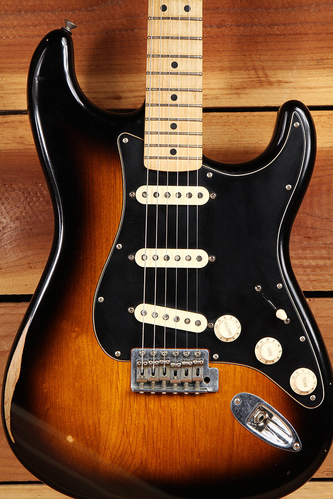 FENDER 2017 CLASSIC SERIES 50s ROAD WORN STRATOCASTER Black
