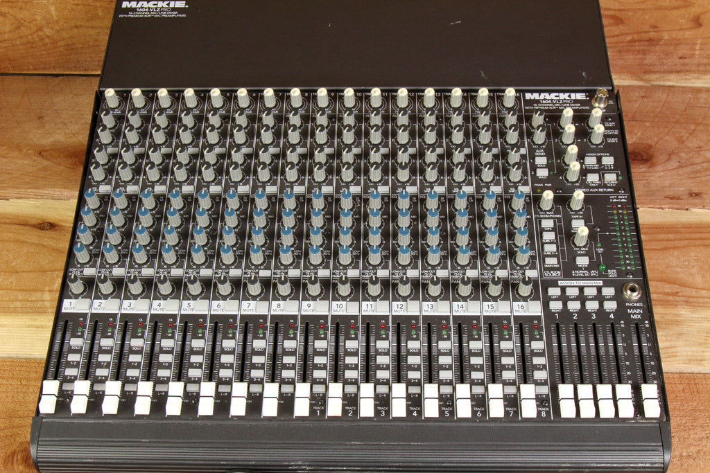 MACKIE 1604-VLZ PRO 16-Channel Mixer Clean Opt Rack Ears CR1604 Made in USA 1044