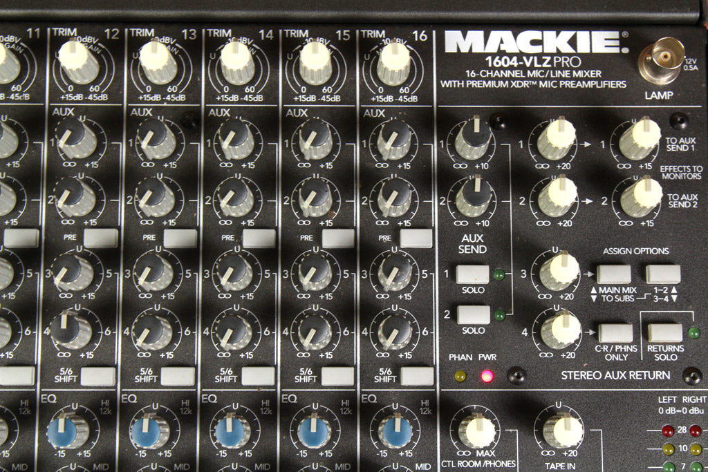 MACKIE 1604-VLZ PRO 16-Channel Mixer Clean Opt Rack Ears CR1604