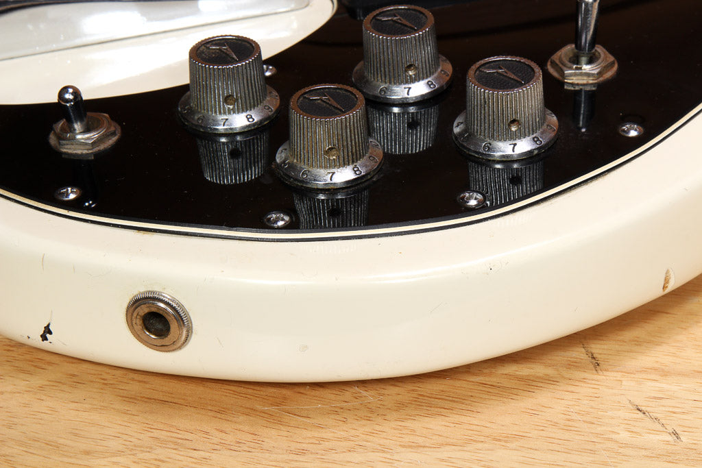 PEAVEY T-40 Vintage 1983 USA Bass White w/ Rosewood Board + OHSC & Manual 21849